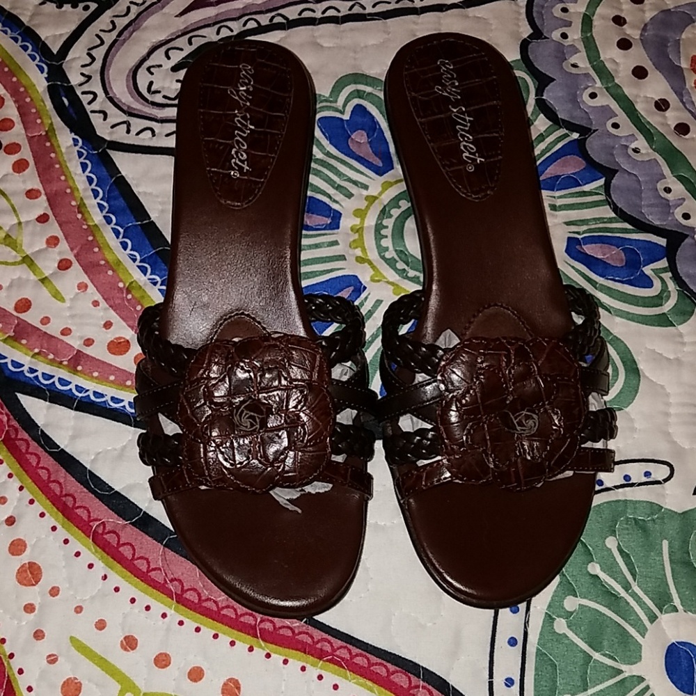 Brown sandles